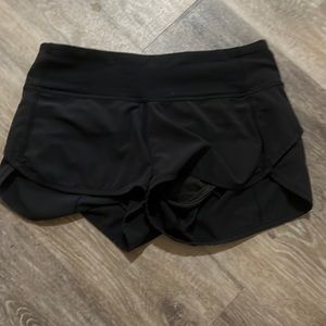 Black lululemon speed up shorts